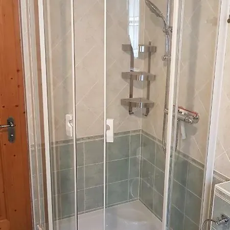 Bina' S House Apartman Sillian