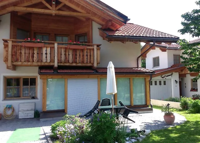 Bina' S House Sillian