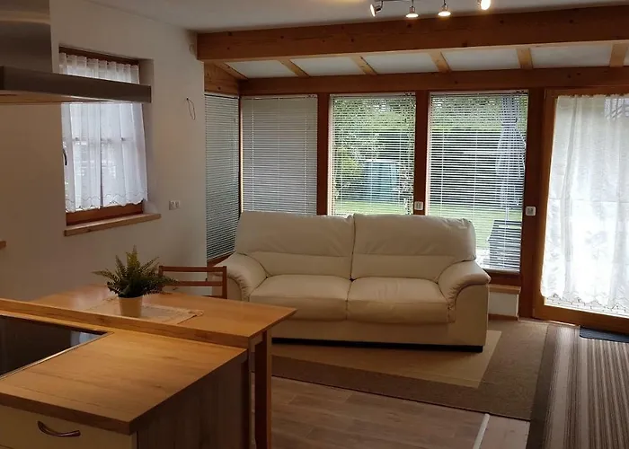 Bina' S House Sillian